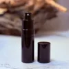 Elegancki atomizer 15 ml – wieczorowa czerń, minimalistyczny design